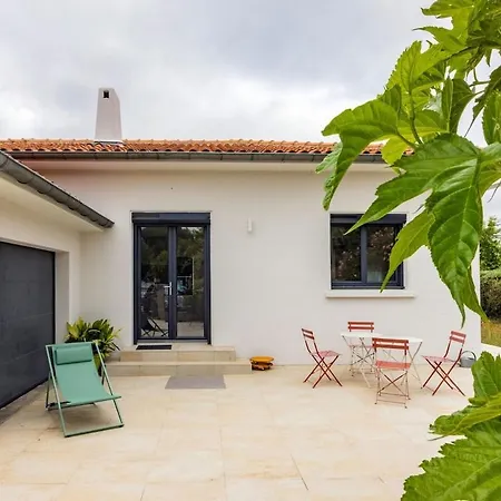 La Des Muriers - Jardin - Вилла Лавор