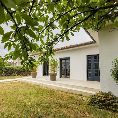 Вилла La Des Muriers - Jardin -