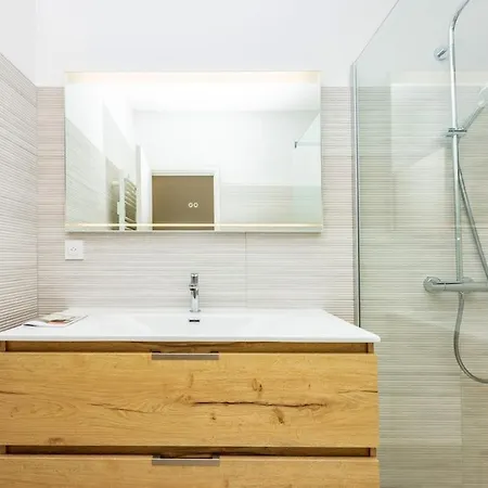 La Des Muriers - Jardin -